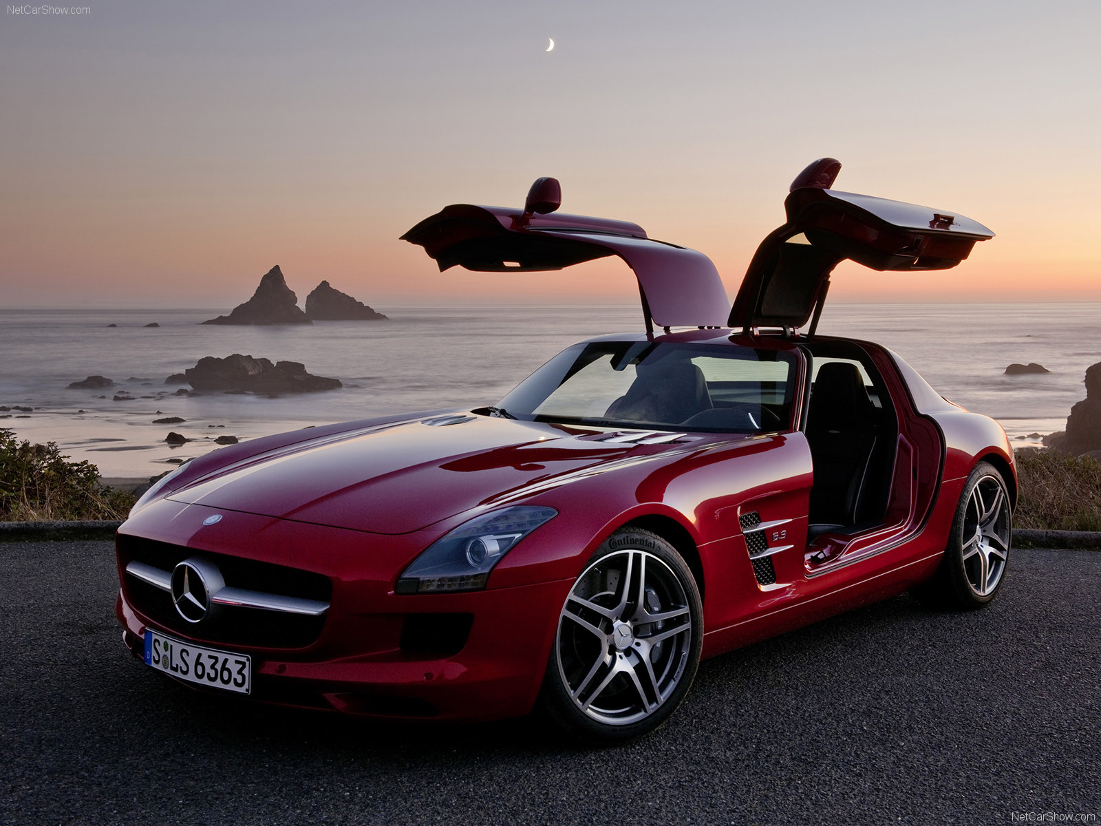 http://4.bp.blogspot.com/-Nvhpxtfhi9U/Tposkhk4_XI/AAAAAAAARaI/YxmaYHJAsC8/s1600/Mercedes-Benz-SLS-AMG-2011_Red_1600x1200.jpg