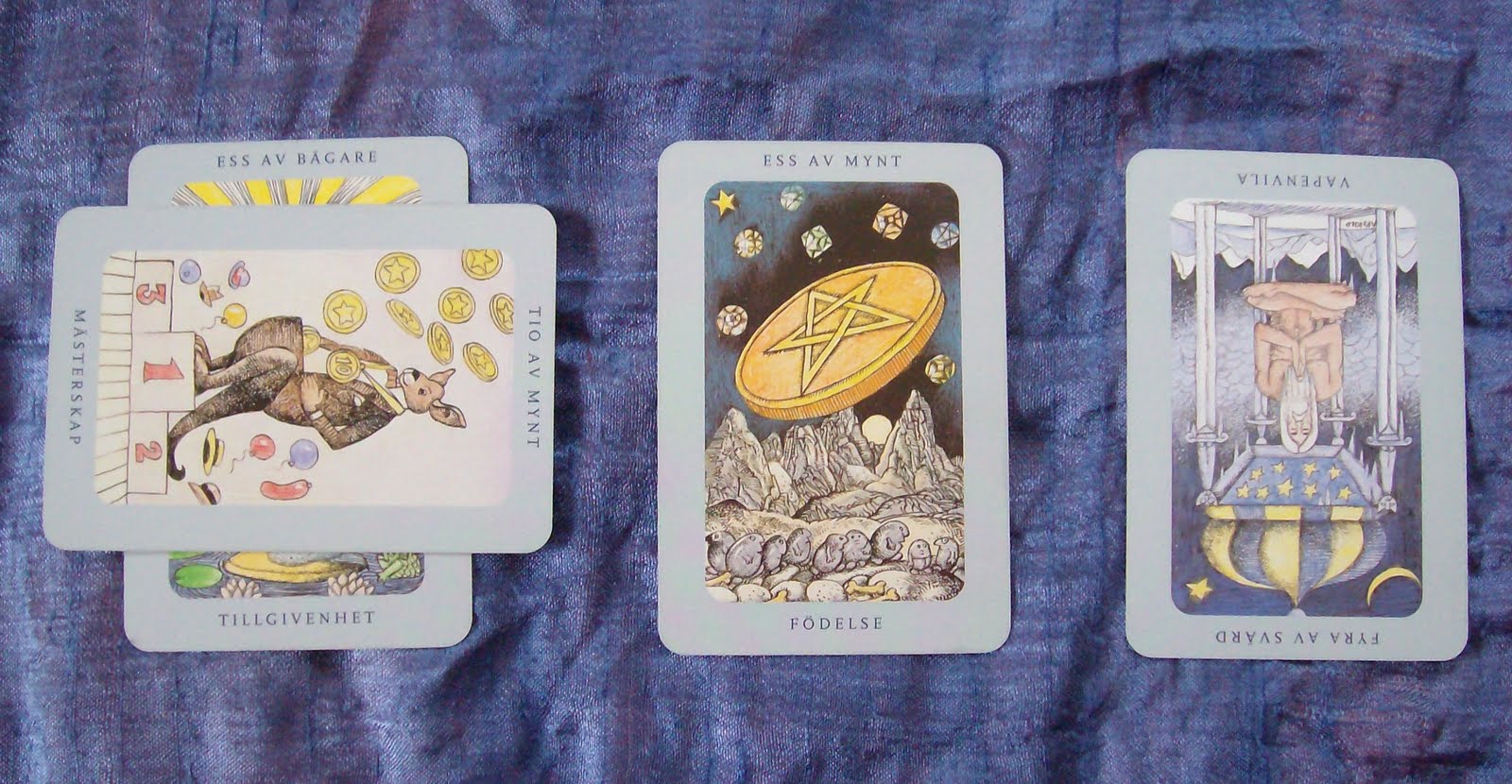 TAROT - The Royal Road: 8 EIGHT OF.
