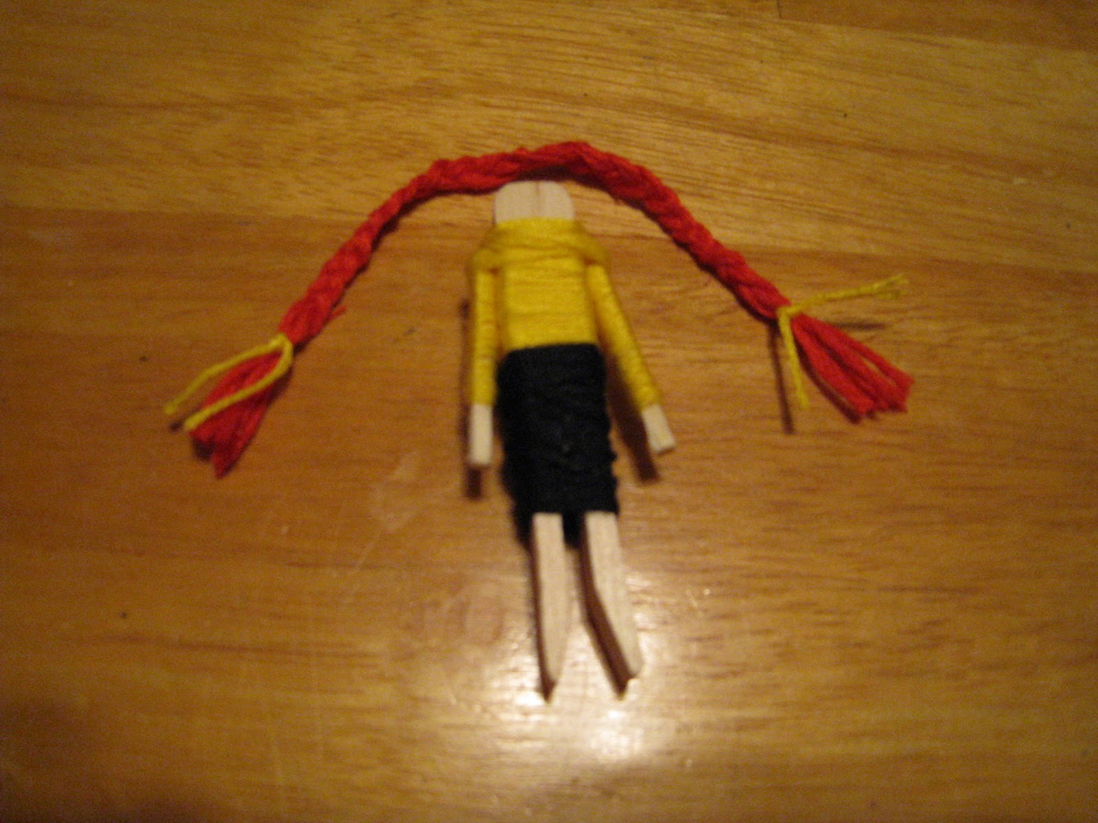 Crafts 4 Camp Friendship Dolls