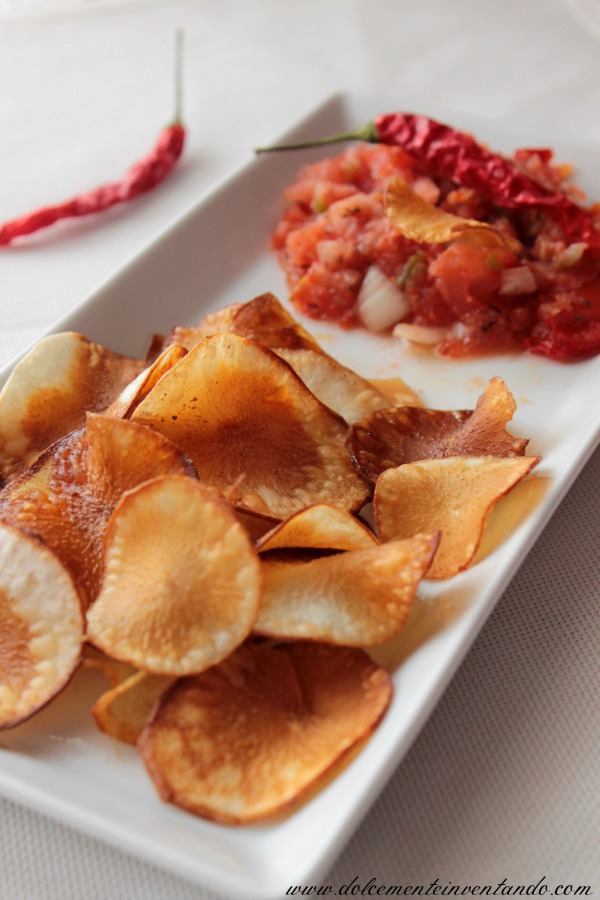 Dolcemente Inventando : Chips de yuca frita con salsa llajwa ( chips di ...