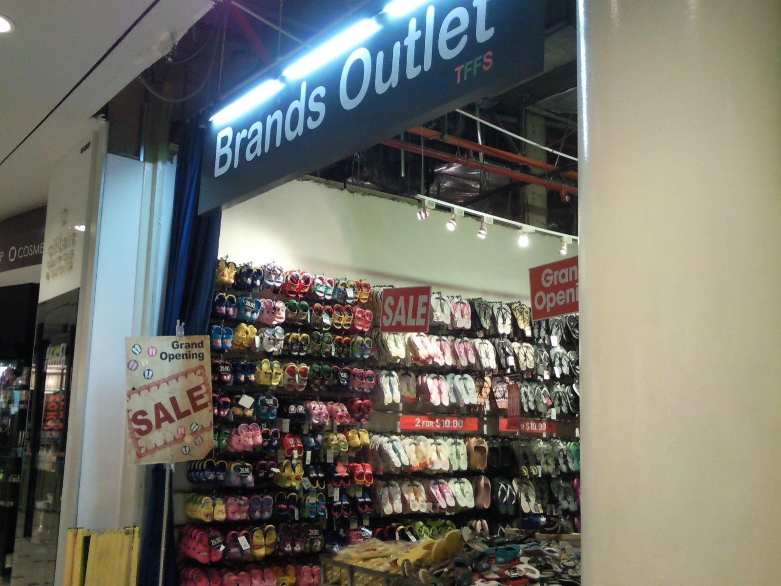 Singapore warehouse sales and events: TFFS The Flip Flop Shop Grand Opening Sale at Jurong Point