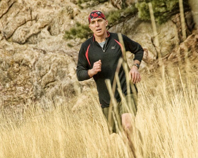 Bookshelf Reviews Born to Run