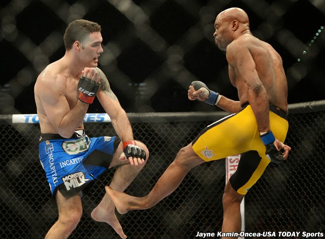 Anderson Silva karışık dövüş sanatları savaşçısıdır Anderson Silva karışık dövüş sanatları savaşçısıdır