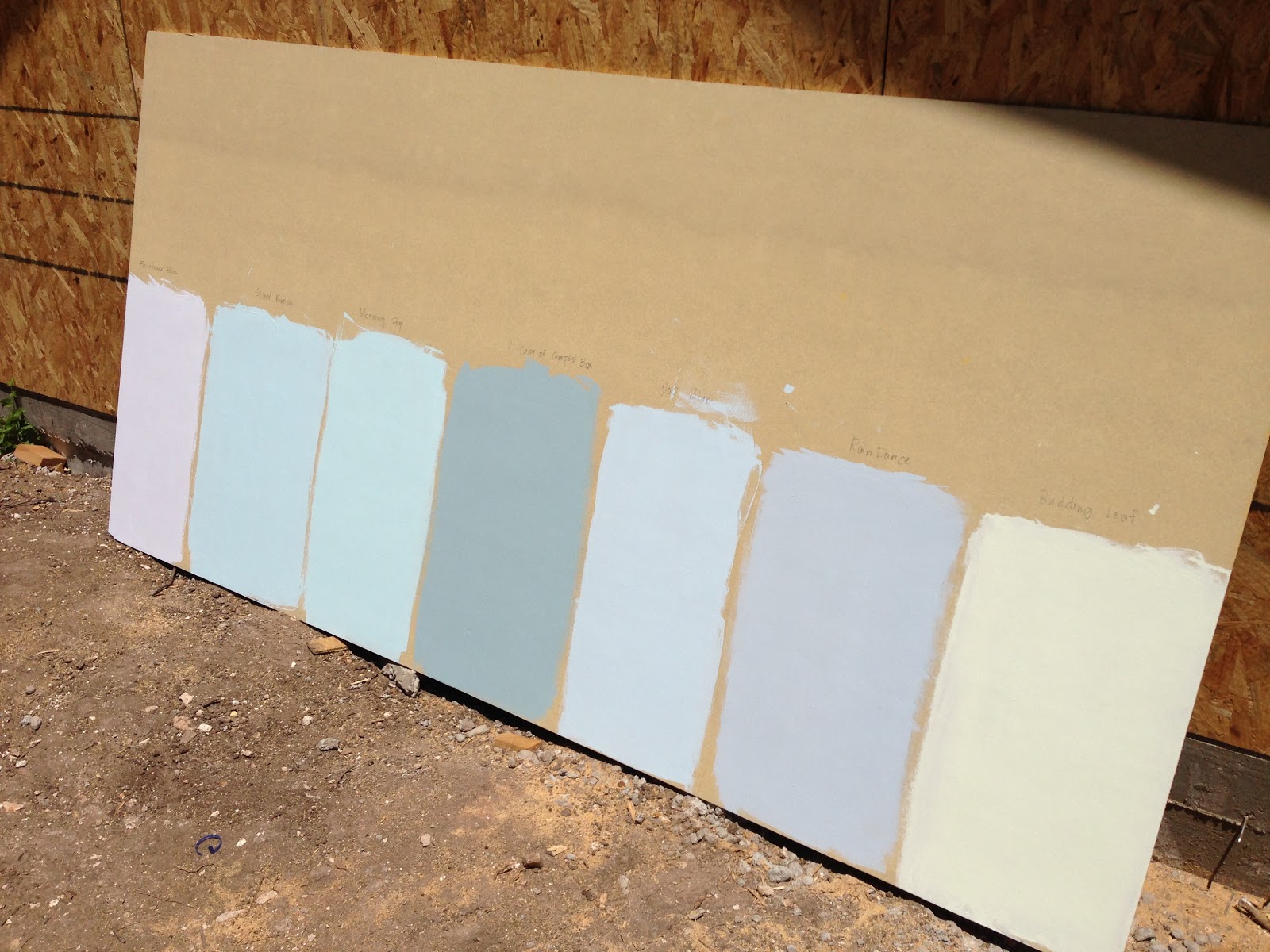 New Lightweight Exterior Sheathing with Simple Decor