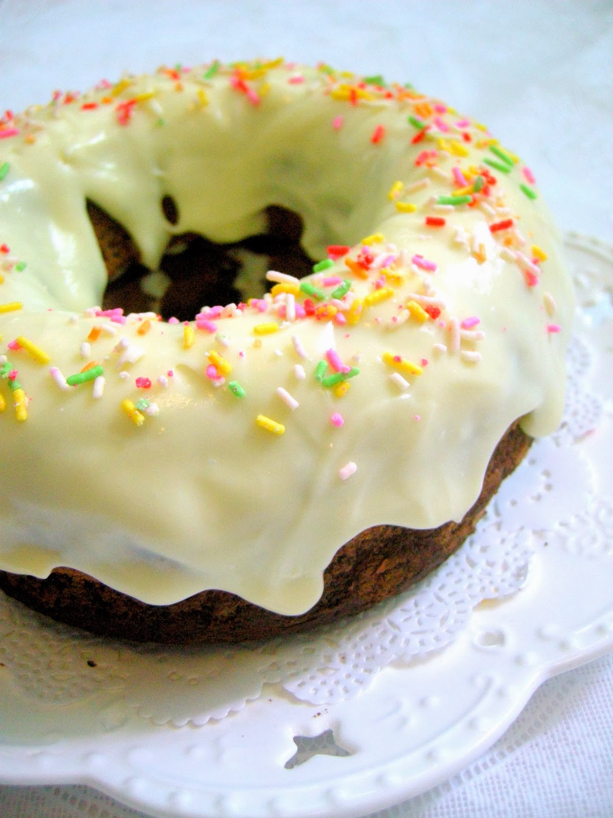 Peng's Kitchen: Chocolate Doughnut Cake