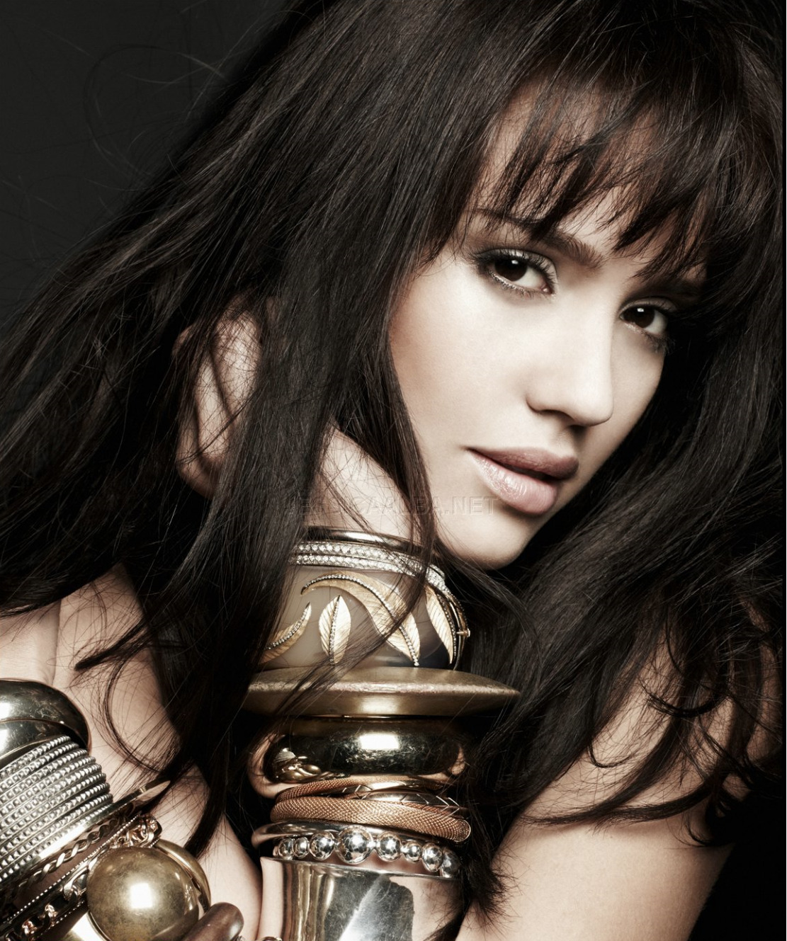 http://4.bp.blogspot.com/-O2C8jyFZ5Cg/TdfXZNT4yVI/AAAAAAAACWY/8YLYL2v3qLk/s1600/HotlinkImage-2011-05-2011-38-52.jpg