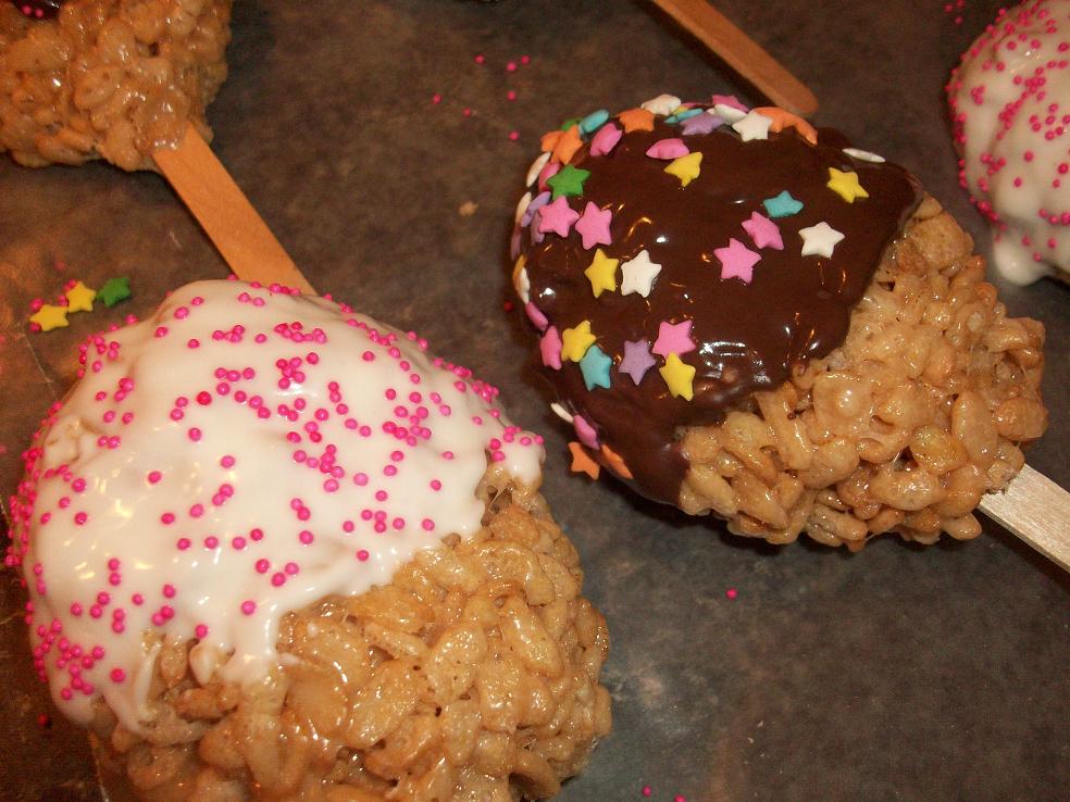 . Summer Treat Rice Krispie Pops!