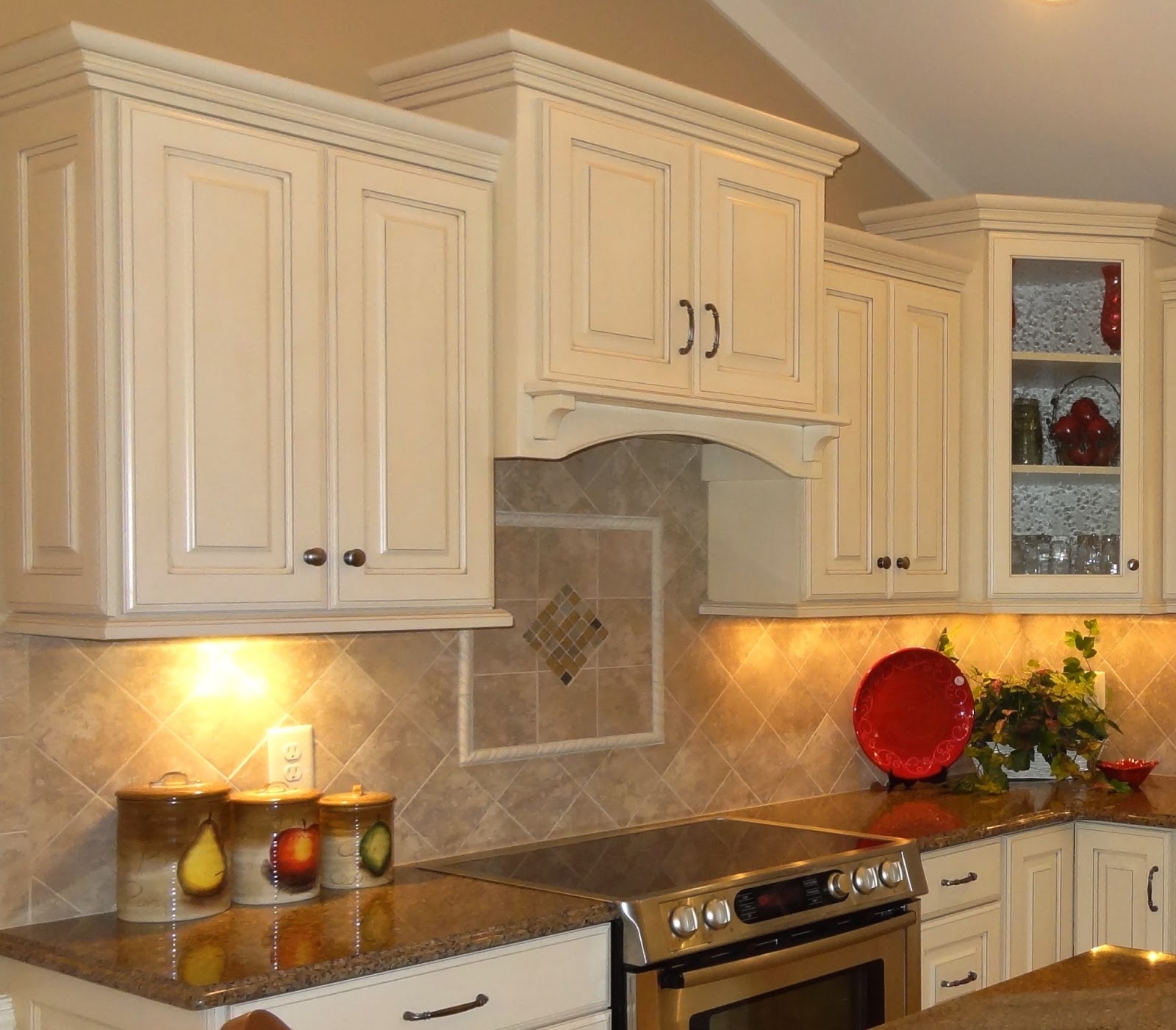 what type hardware for my cabinets knobs or handles and what size
