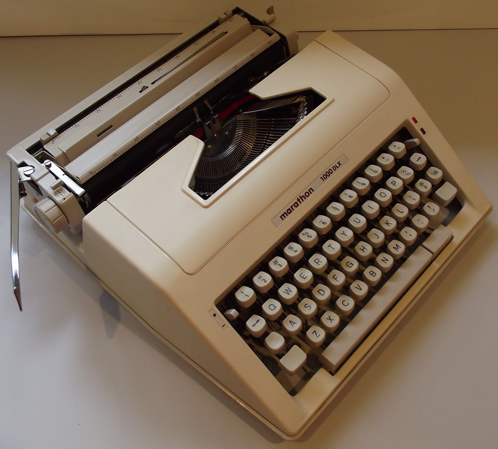 oz.Typewriter Korean Typewriters