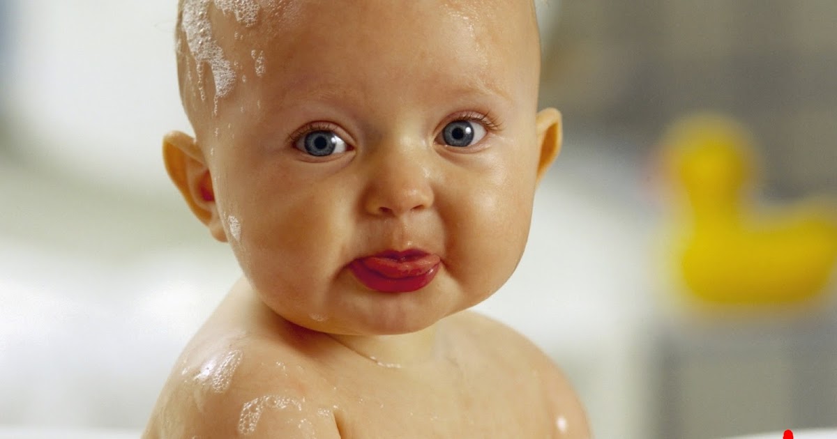 Cute Babies Cute Bathing baby Looking So Cute