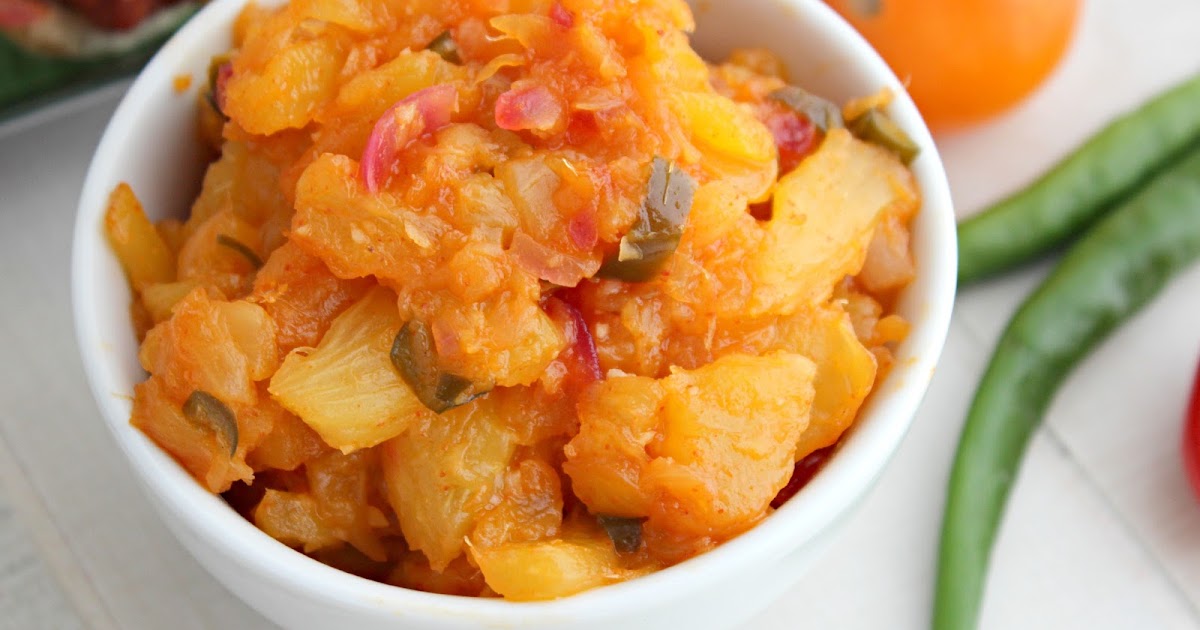 Kitchen Simmer Pineapple Relish