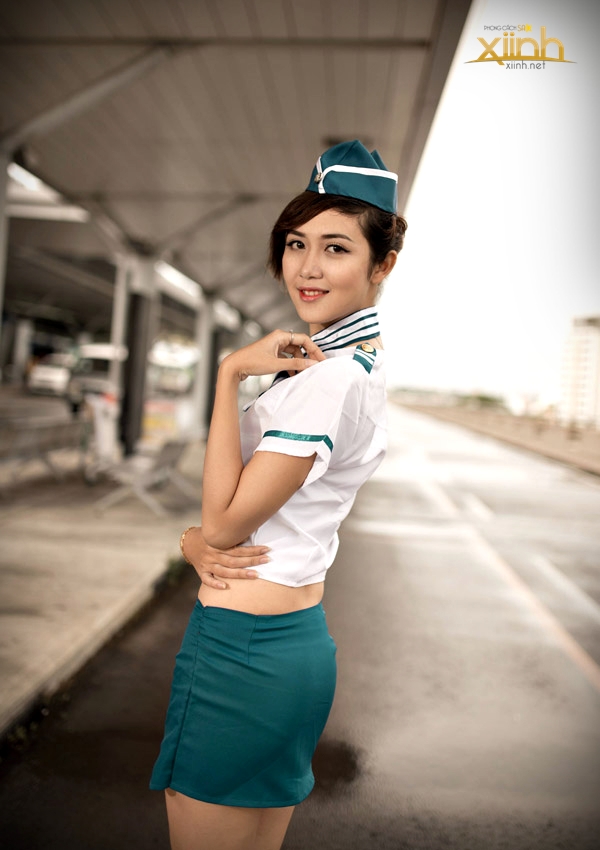Nguyễn Thị Bích Nga - 9X Việt xinh đẹp trong đồng phục tiếp viên hàng không