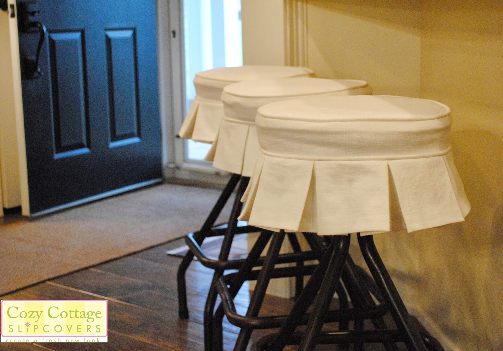 Cozy Cottage Slipcovers Bar Stools with Box Pleats