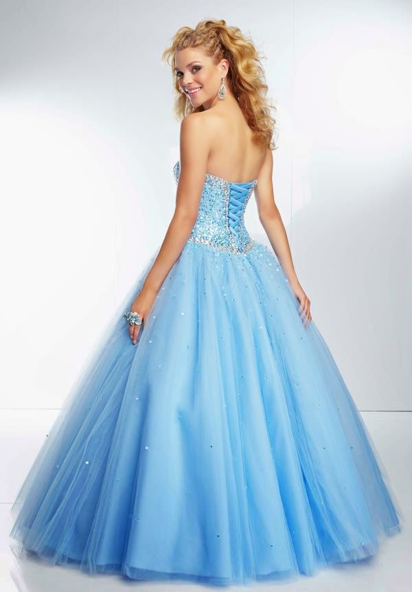 vestidos acampanados