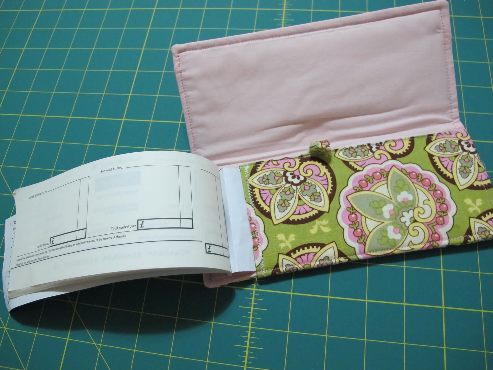 Stitch n Sing Cheque Book Cover