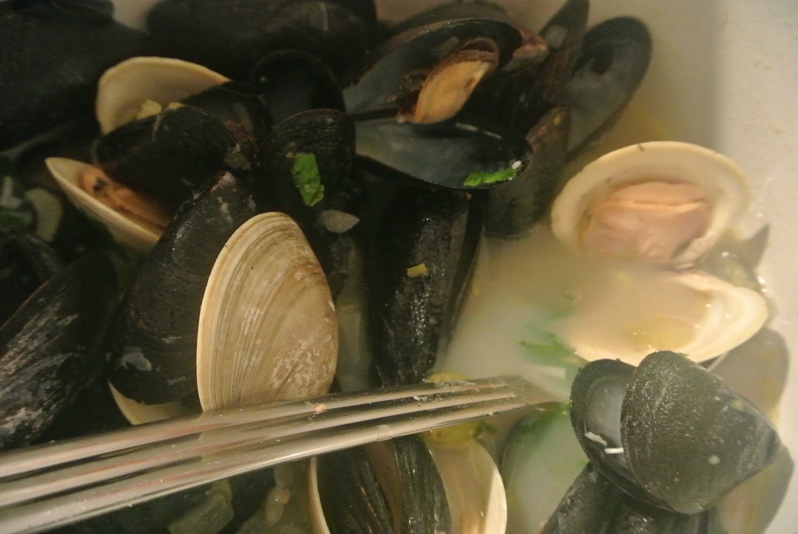 Divvy Up Dining Kath's Amazing Clam and Mussel Chowder