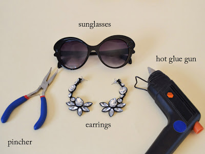 Adornar gafas de sol con pendientes en Recicla Inventa