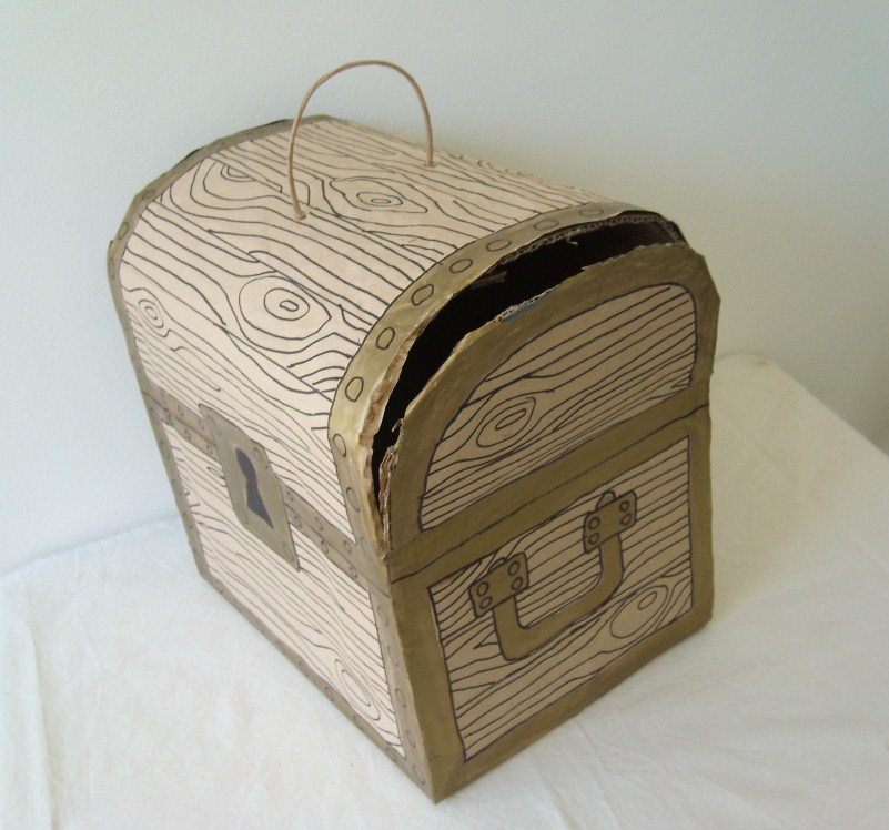 OnePerfectDay Pirate Treasure Chest Pinata