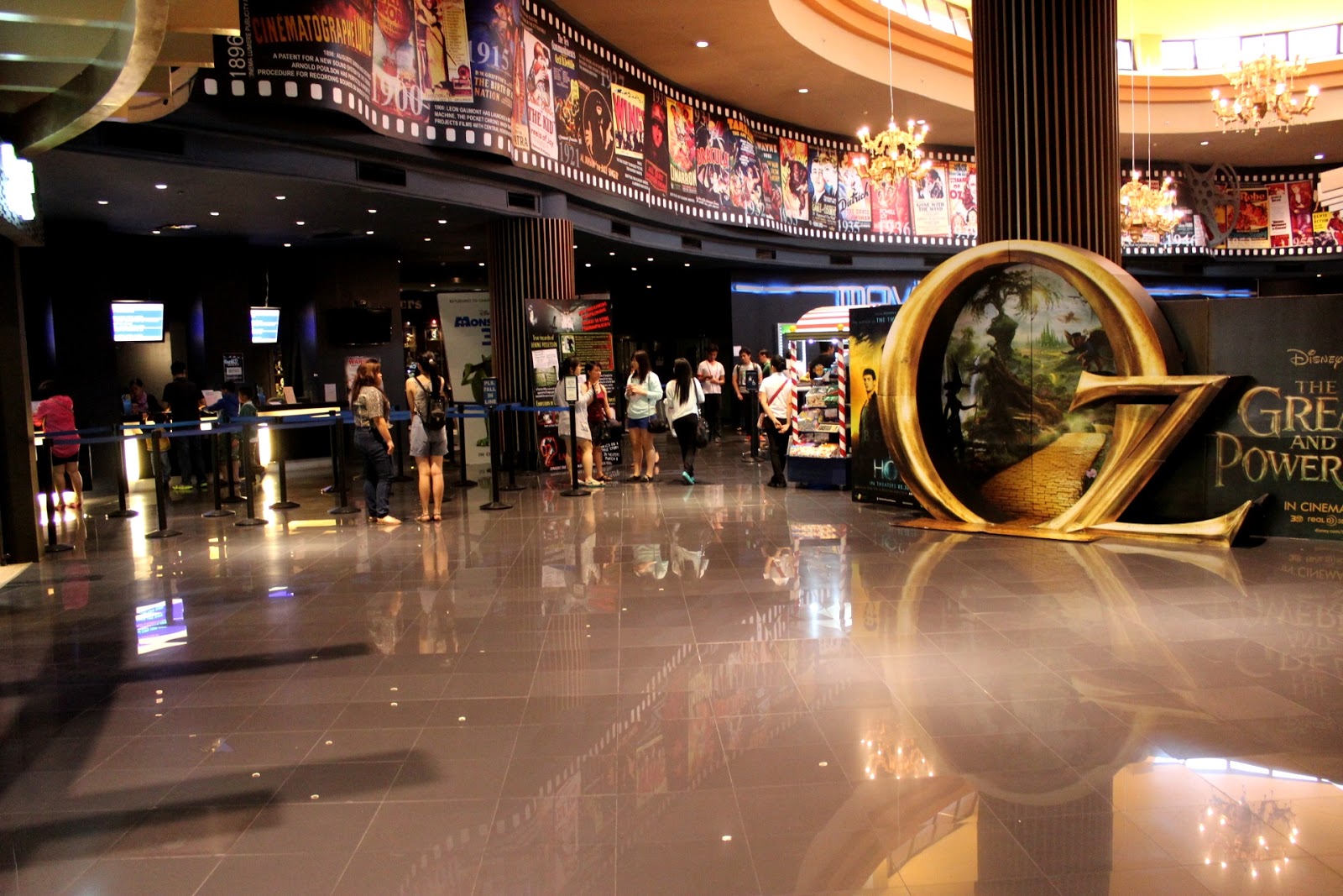 Promenade, Greenhills I'm a PREMIUM!