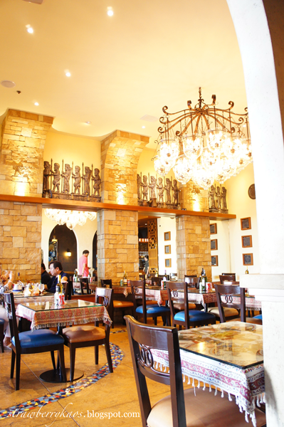 Arya Persian Restaurant Promenade Mall Greenhills A Below Are More Pictures From The Restaurants Itself First Picture Is Of A Lamp That Can Be Viewed Table Where We Were Seated