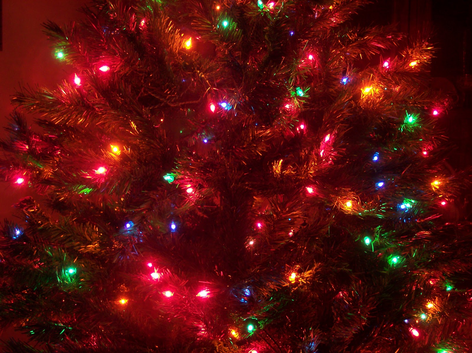 The History of Christmas Tree Lights  Christmas Canada