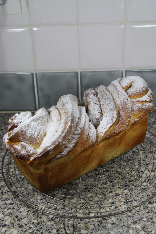 Parmesan et Paprika Tresse Russe, la belle brioche