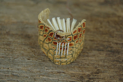 https://www.etsy.com/listing/248032083/acorn-traveling-tiny-journal-hand-bound?ref=shop_home_feat_3