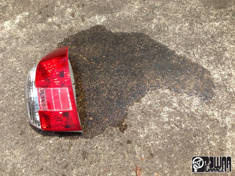 DIY Removing water from tail lights POWAA Garage