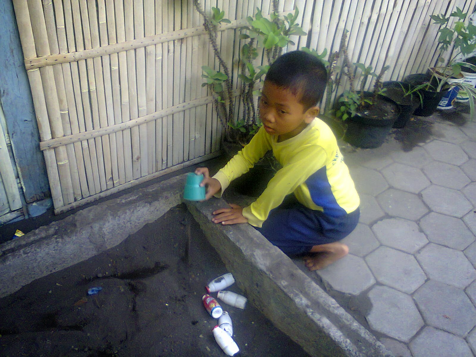 KB,RA,TAA "BENISO": Kegiatan sehari-hari Anak SD Alam Beniso