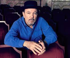 RUBÉN BLADES