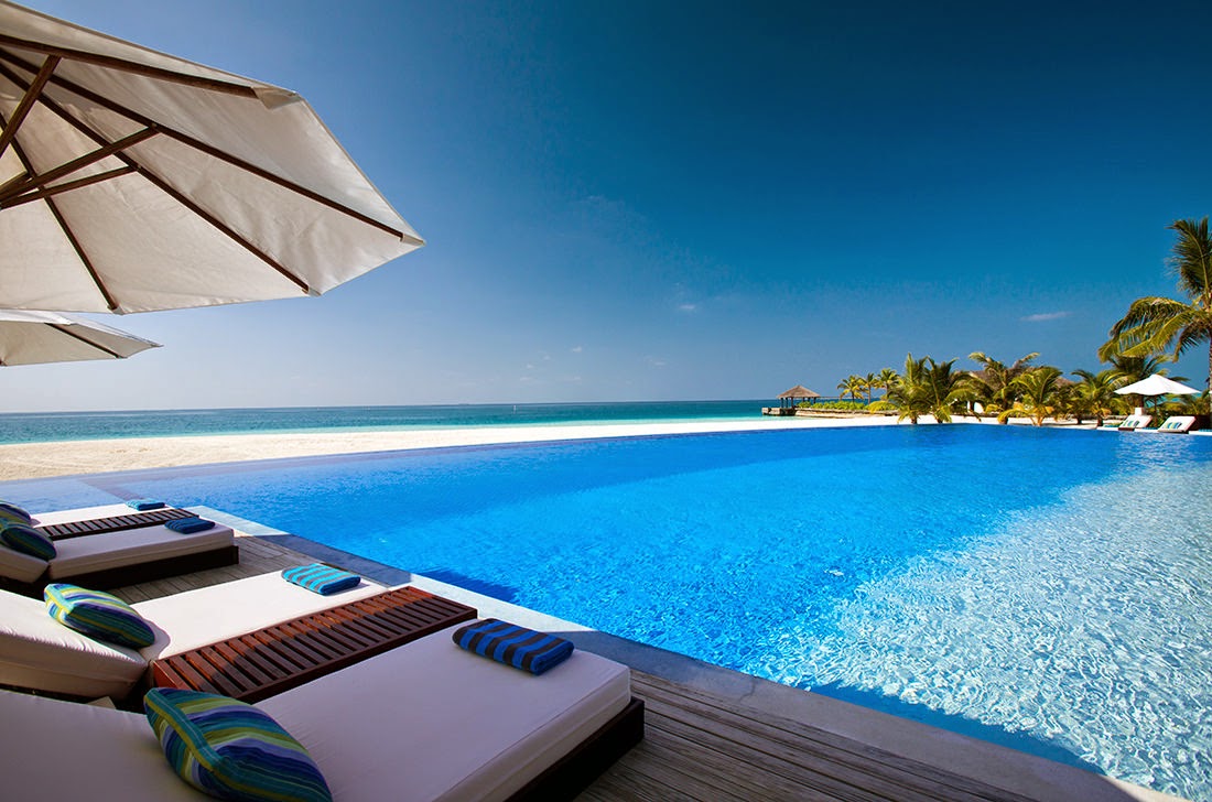 TripAdvisor.com cites Velassaru Maldives among extraordinary hotel pools TripAdvisor.com cites Velassaru Maldives among extraordinary hotel pools