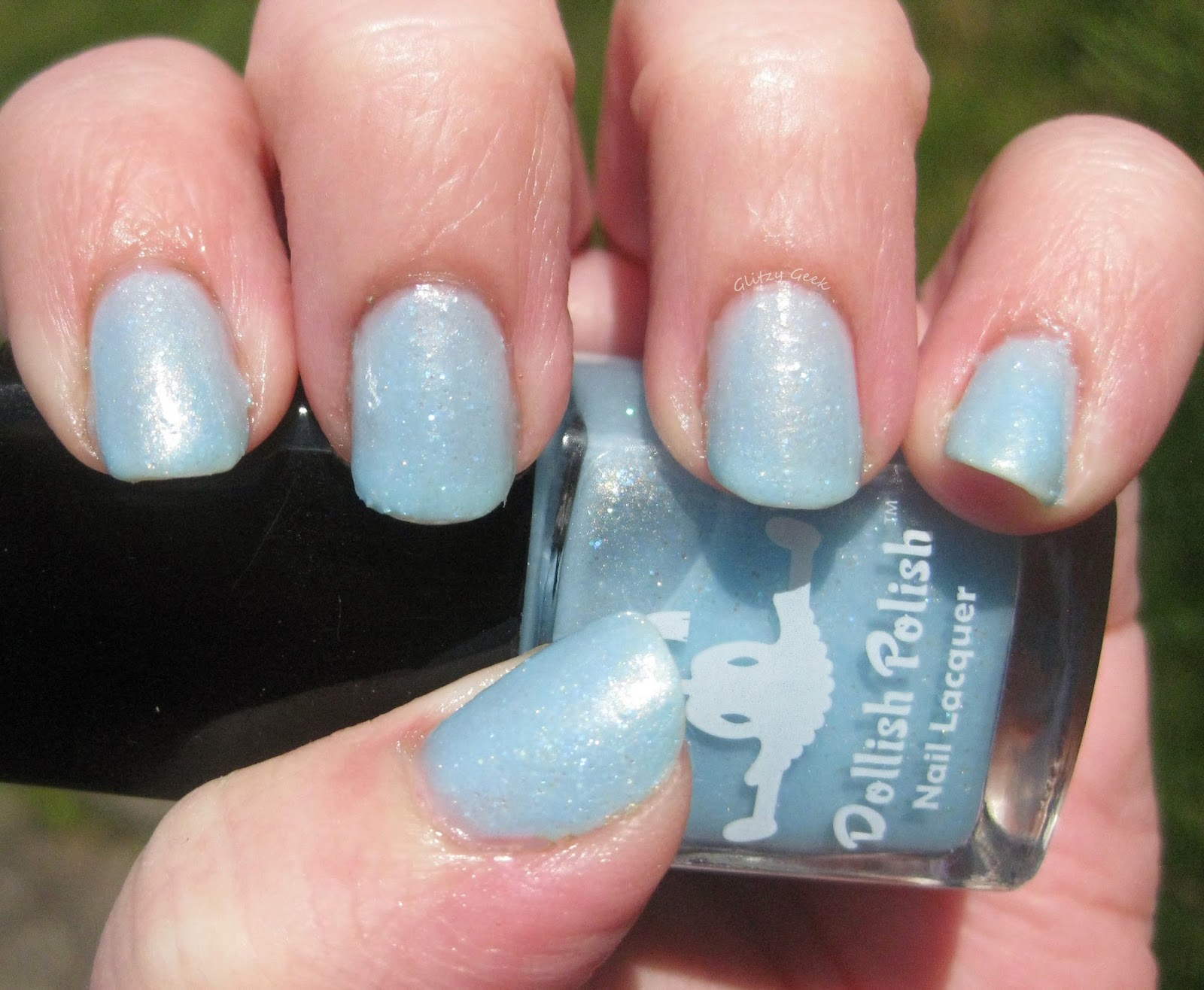 The Glitzy Geek: Happy Mother's Day, Review and Nail Art.