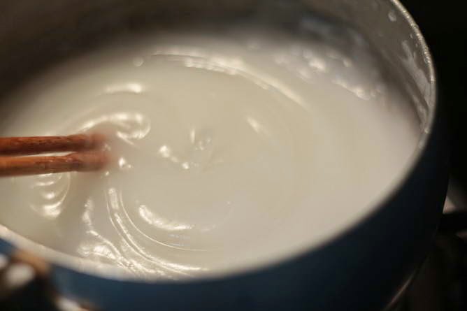Bánh Đúc with Coconut Milk and Grinded Pork Vietnamese foof culture - Bánh Đúc Nước Cốt Dừa với Thịt Xay