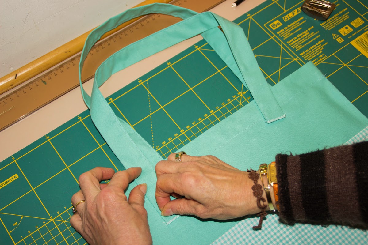 Cucitura dei manici | FabricUp Cucitura dei manici | FabricUp