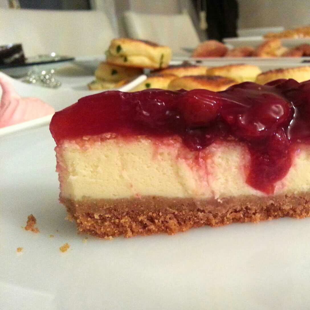 Vişneli Cheesecake Vişneli Cheesecake
