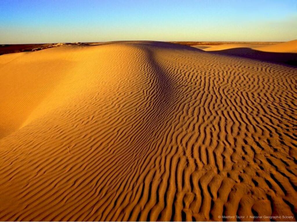 http://4.bp.blogspot.com/-OIdMPA2ST9o/TtouFbbwTII/AAAAAAAABlU/JnoFG49_ivs/s1600/egipto-1600-x-1200.jpg