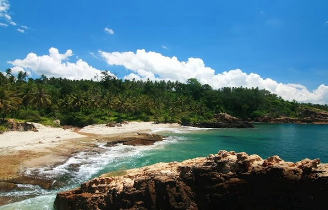 Wisata Pantai Marina Bandar Lampung | Romitha Apriyanty
