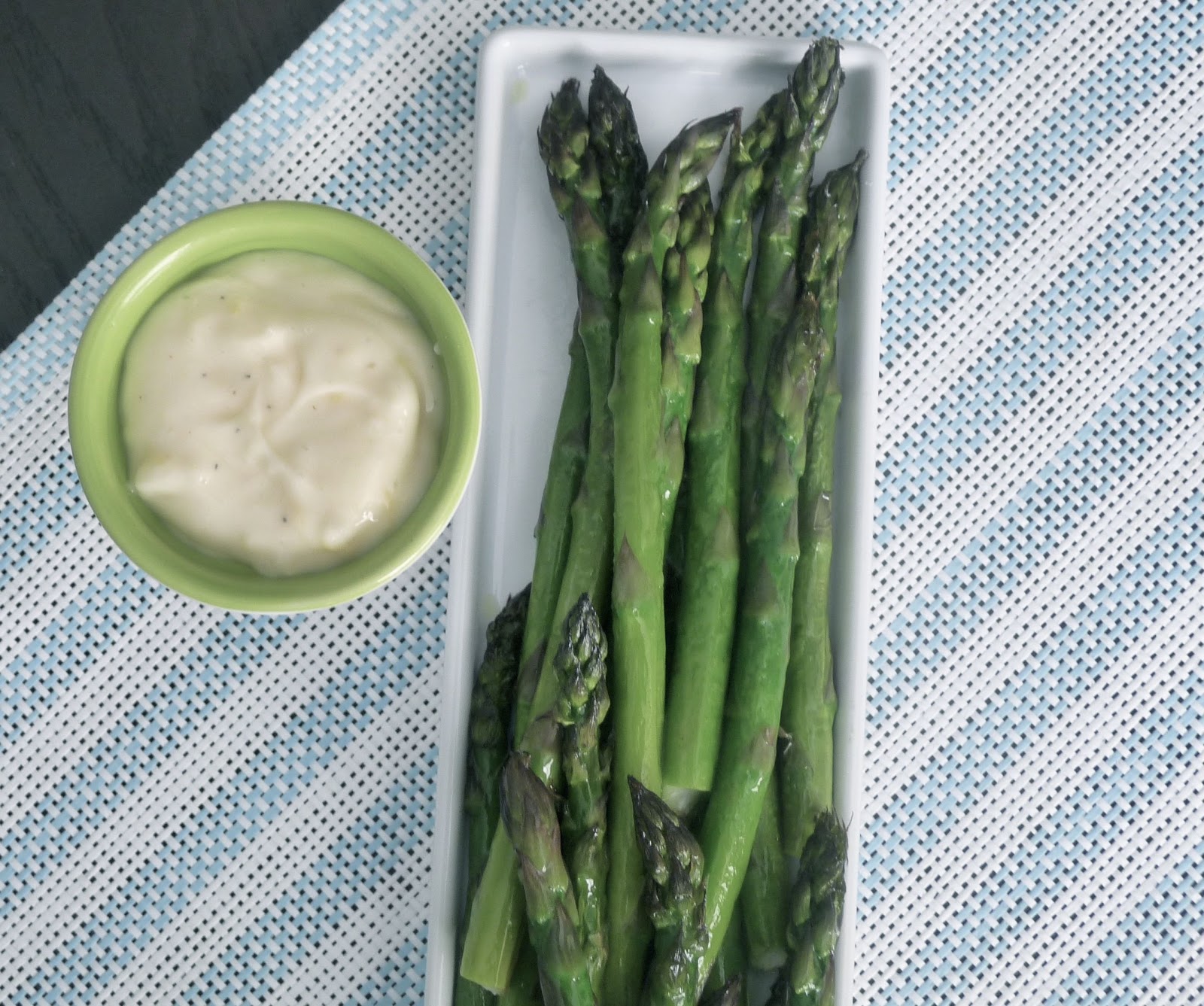 Roasted Asparagus w/ Lemon Aioli