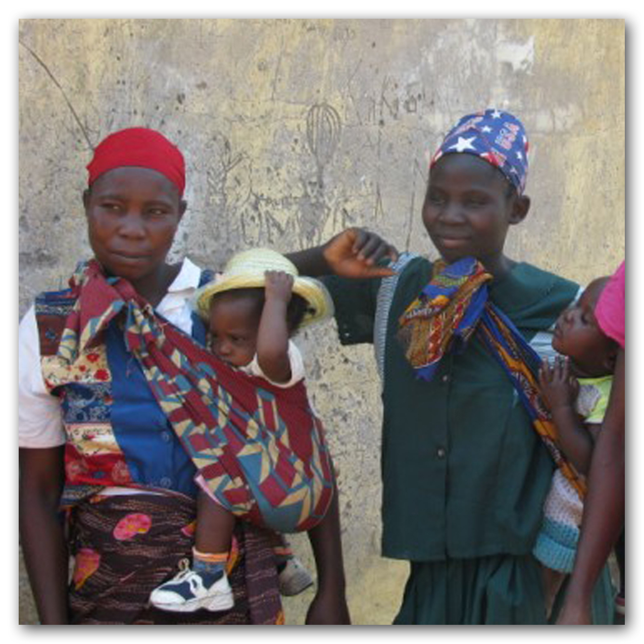 Babywearers in Zambia Part 1 TangerineBliss