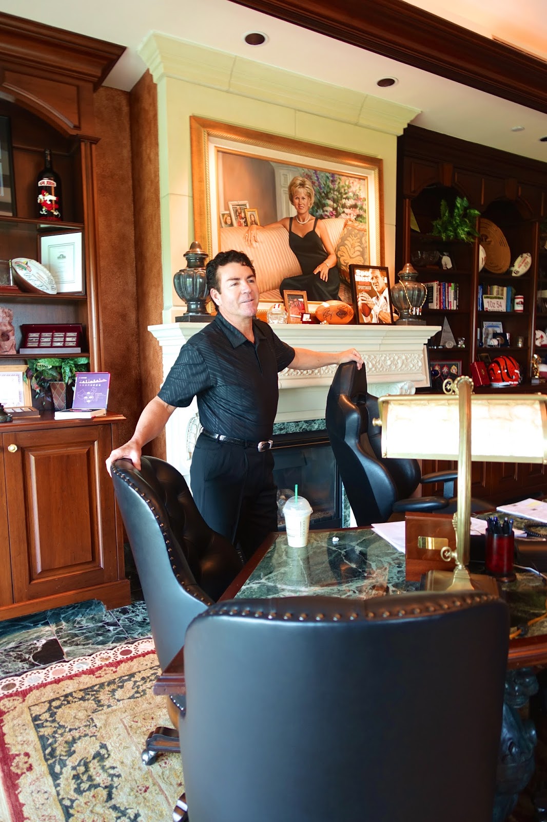 Papa John's Behind the Scenes Plain Chicken