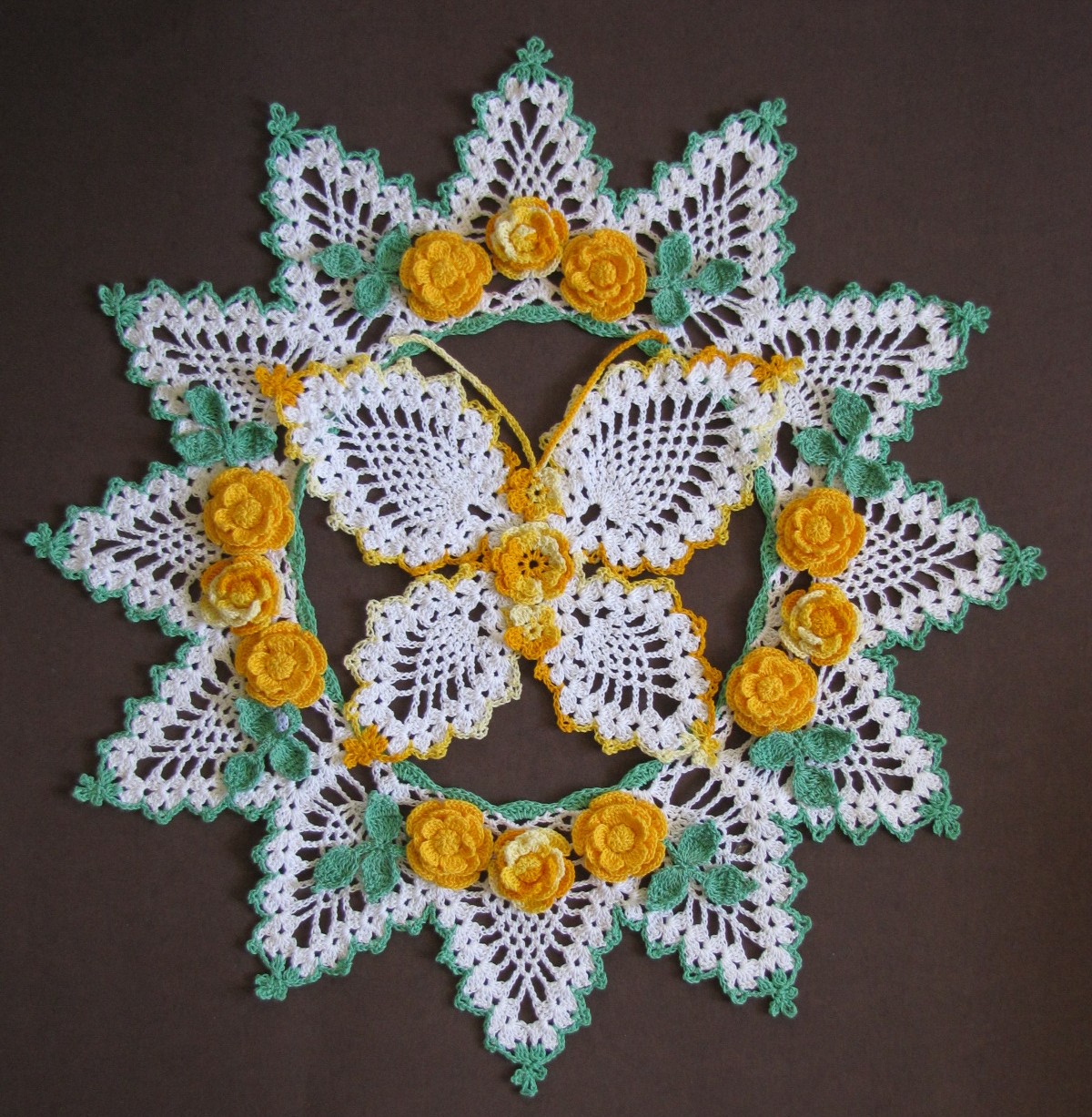 BellaCrochet: April 2011