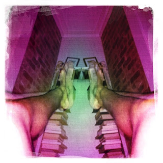 Check out my surrealistic Hipstamatic photo collection