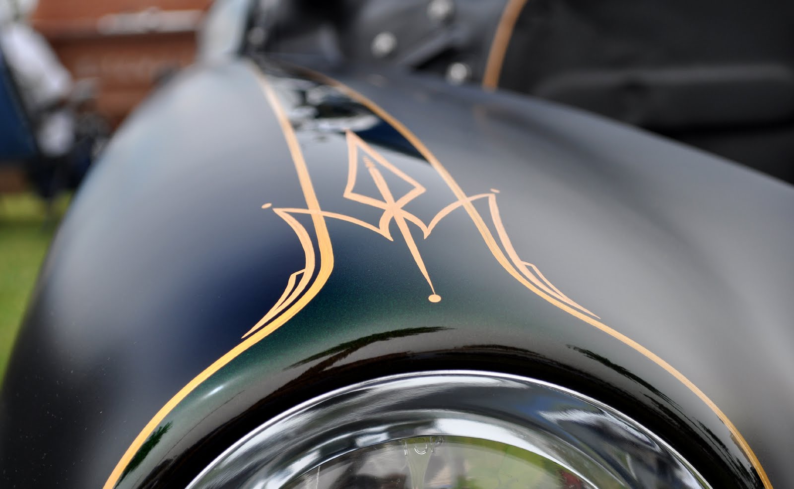 Hot Rod e Kustom Chevy 49 Pinstripe...