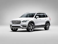 2015-Volvo-XC90-40.jpg