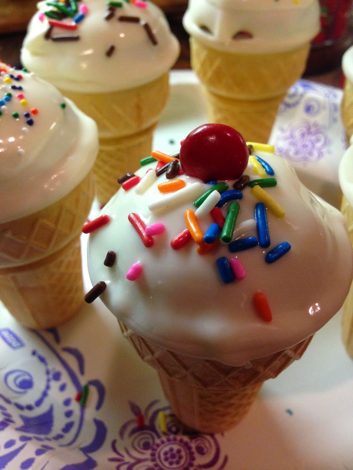 The 37th Hour Ice Cream Cone Cupcakes