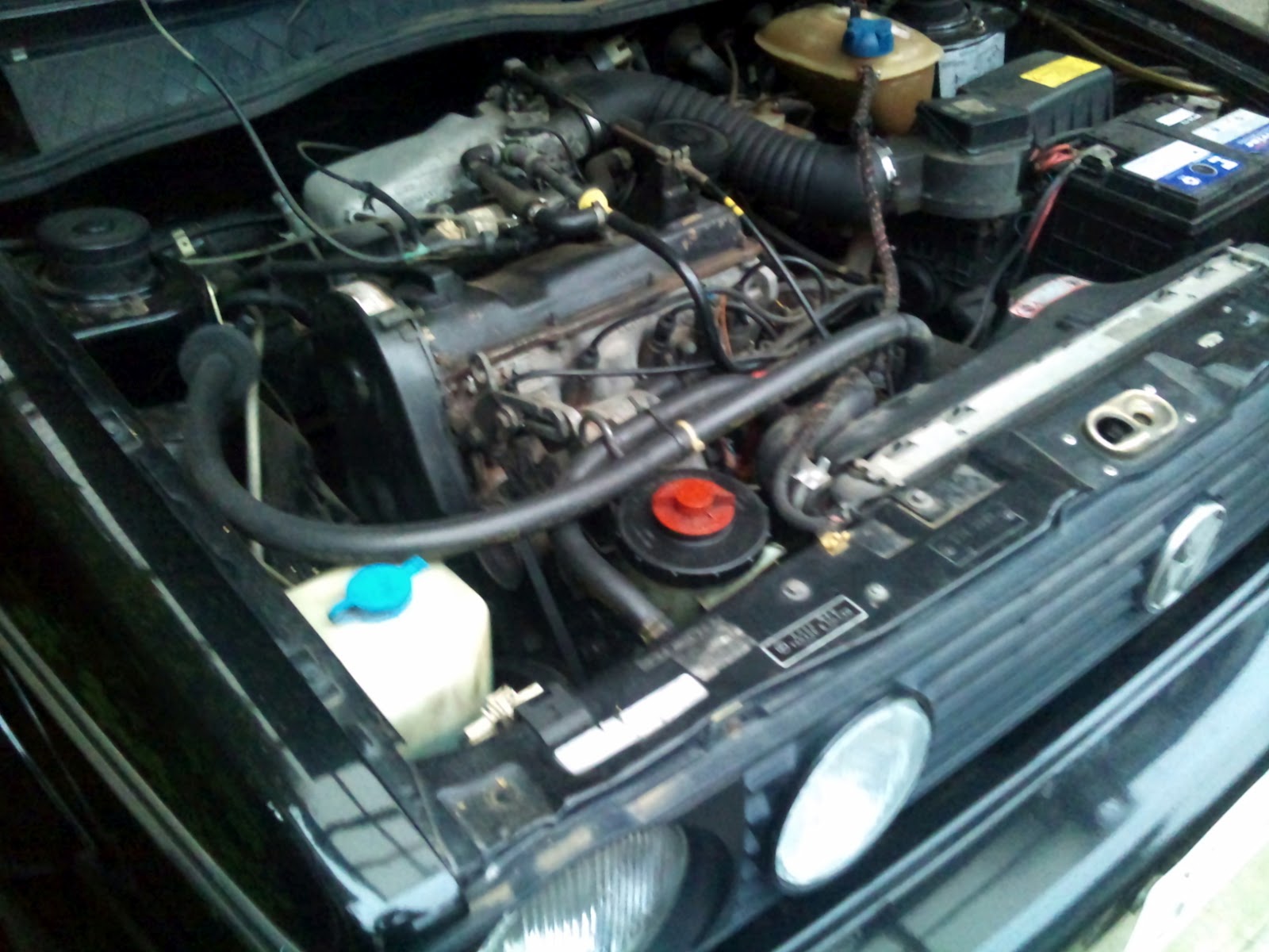 vw ゴルフ カブリオレの通販で購入したバッテリーを新品交換してもらっ