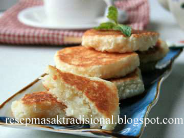 Resep Cara Membuat Wingko Babat (Semarang) Resep Cara Membuat Wingko Babat (Semarang)