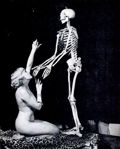 Gals love Skeletons !