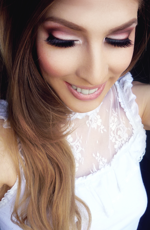 Valentines Day Makeup Tutorial with Faux Lashes - Spring ...