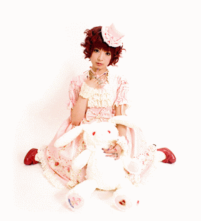 nana kitade - baby star shine bright año 2007 *este fue el primera imagen de una lolita*